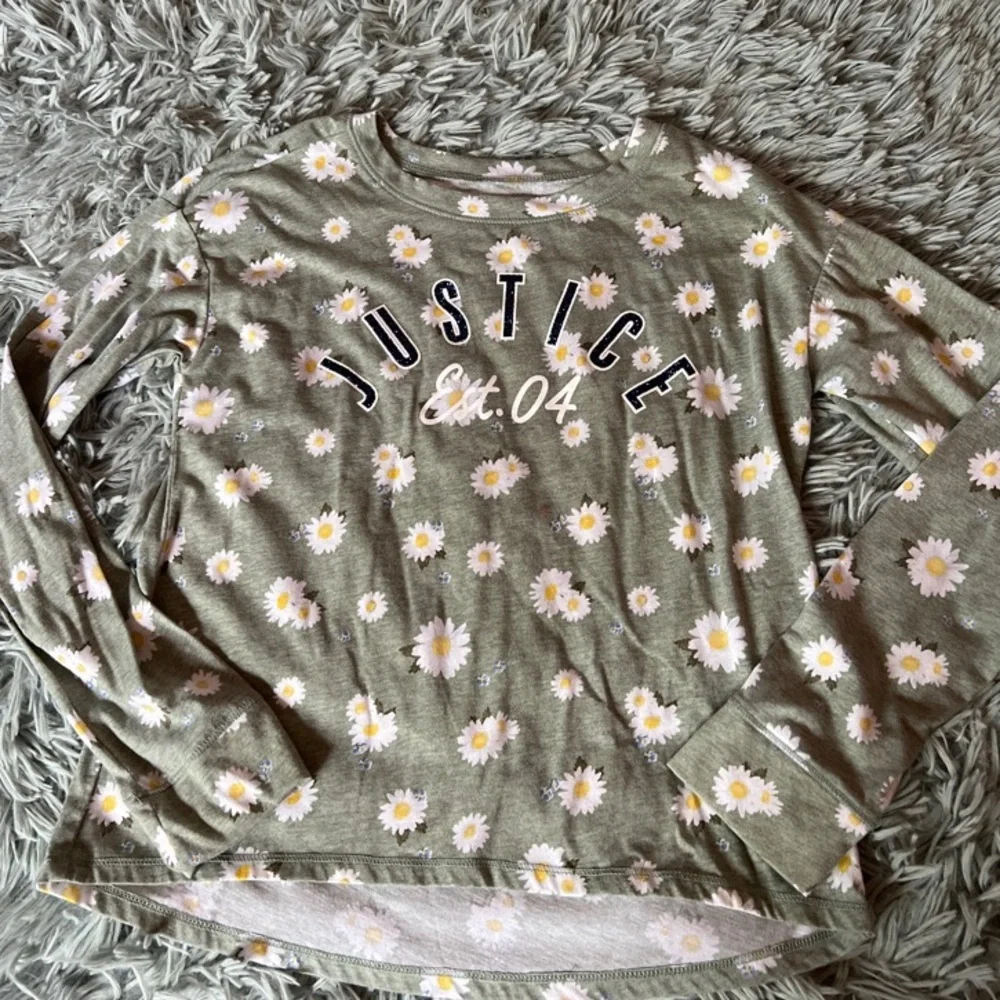 11 Justice Long Sleeve Tops